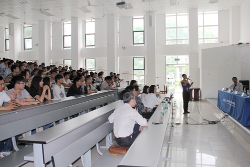 学院与世界500强美资企业捷普科技开展订单式