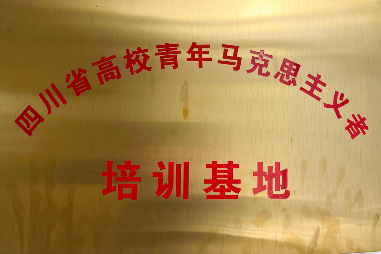 0e7965a41a0fdf0e33401b1582c6449